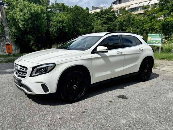 MERCEDES-BENZ GLA 200 1.6 CGI FLEX STYLE 7G-DCT